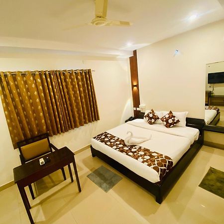 Shloka Residency Hotel Shamshabad Exterior photo