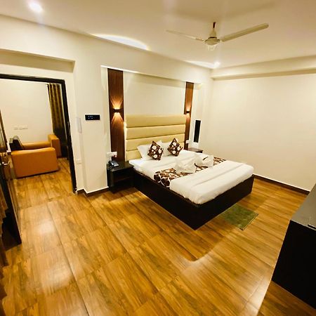 Shloka Residency Hotel Shamshabad Exterior photo