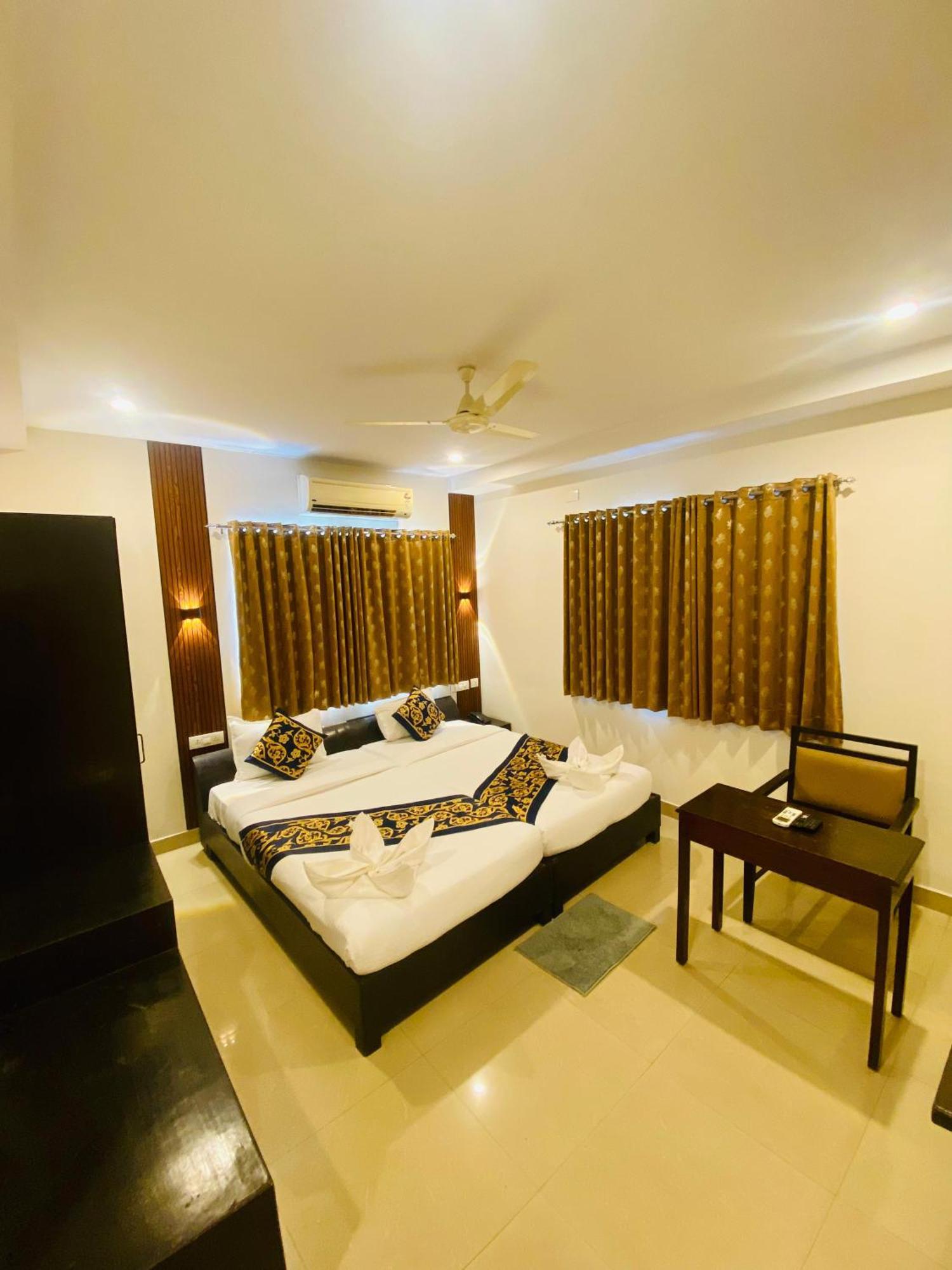 Shloka Residency Hotel Shamshabad Exterior photo